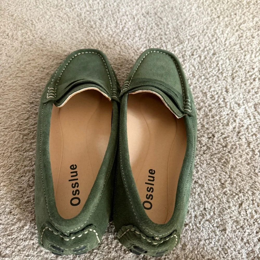 Size 9.5 Women's Green Suede Loafers - Picture 5 of 7